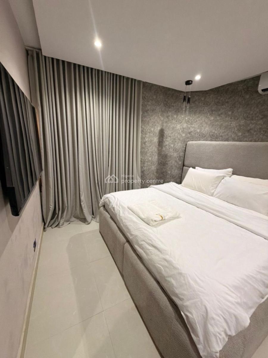 One Bedroom Apt - 10 Min to The Airport Ikeja, Airport Road, Ikeja, Lagos, Flat / Apartment Short Let