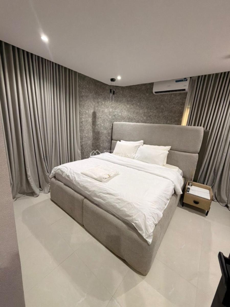One Bedroom Apt - 10 Min to The Airport Ikeja, Airport Road, Ikeja, Lagos, Flat / Apartment Short Let