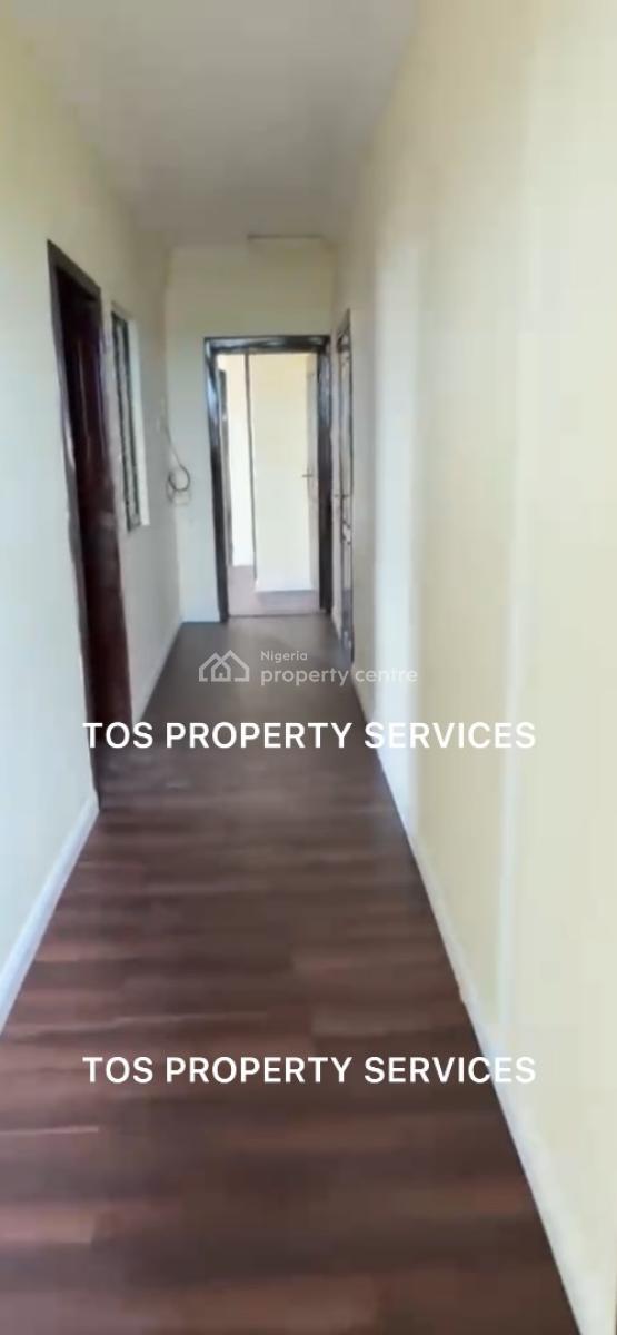 Massive 3 Bedroom All Rooms Ensuite Flat, Alagomeji, Yaba, Lagos, Flat / Apartment for Rent