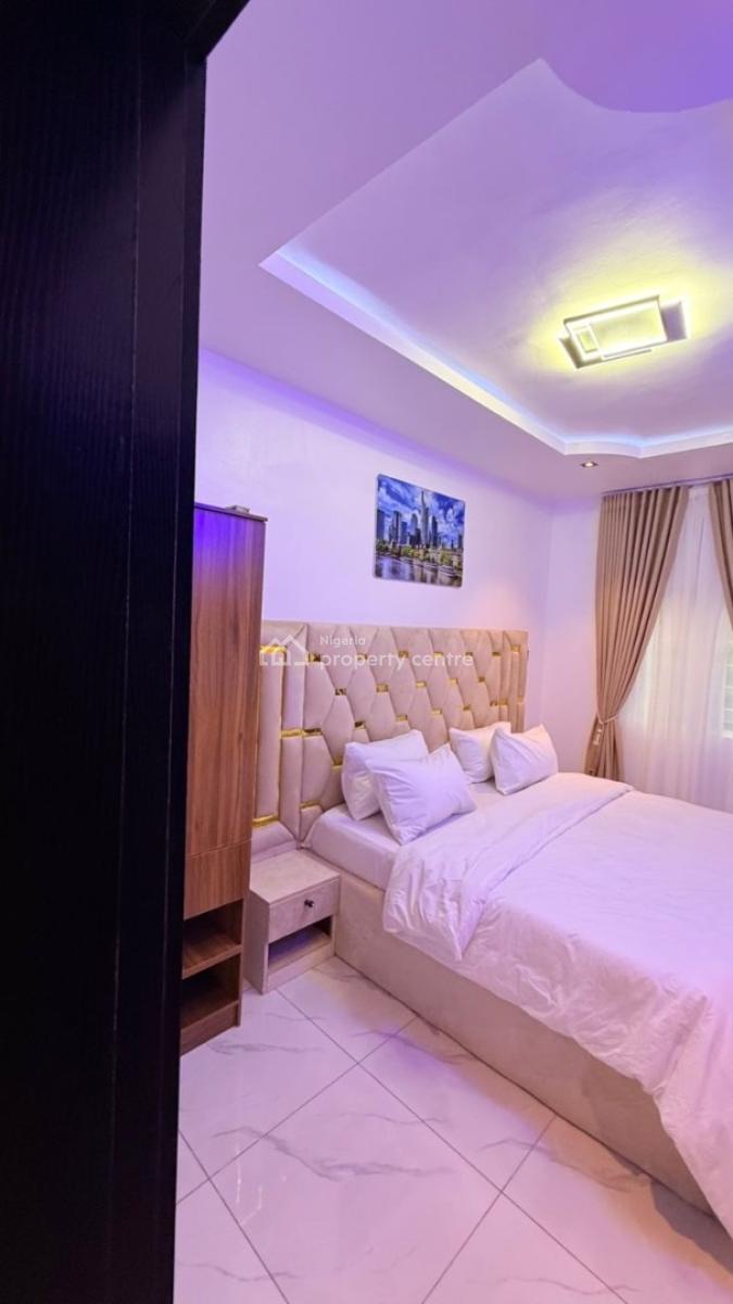 Cozy 2 Bedroom Apartment 10min to Airport Ikeja, Airport Road, Oregun, Ikeja, Lagos, Flat / Apartment Short Let