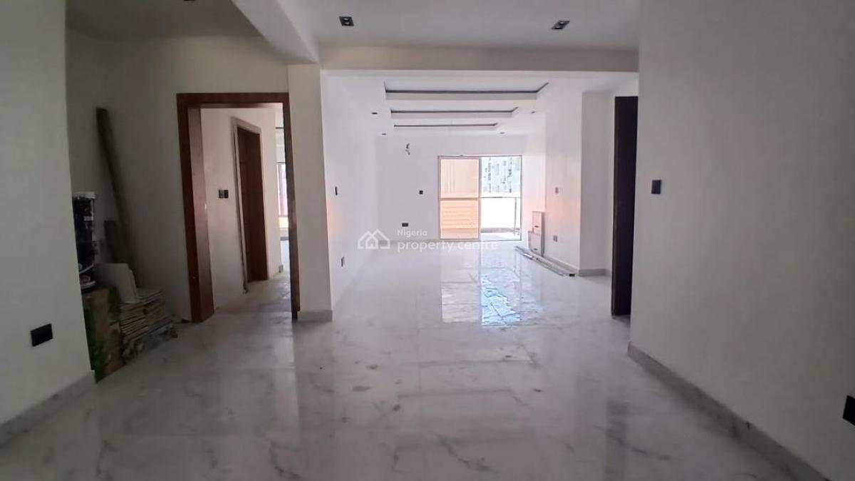 Distressnewly Built 3 Bedroom Apartment with a Room Service Quarters., Ayo Balogun Off Freedom Way Lekki Phase 1, Lekki, Lagos, Flat / Apartment for Sale