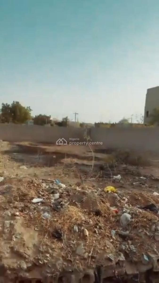Residential Plot, Ibrahim Dabo Road, Nassarawa Gra, Nassarawa, Kano, Residential Land for Sale