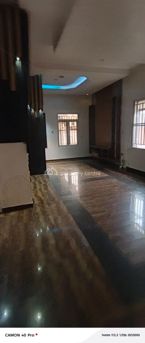 Spacious Mini Flat with Standard Kitchen, Chevron Drive, Lekki, Lagos, Mini Flat (room and Parlour) for Rent