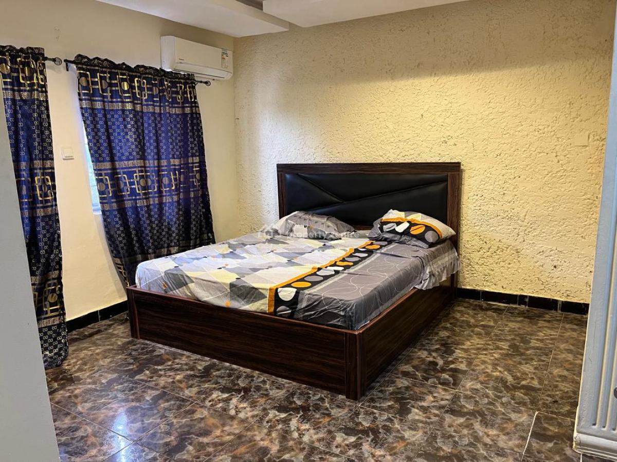Spacious 1 Room Self Contain, Off Admiralty Road, Lekki Phase 1, Lekki, Lagos, Self Contain (single Rooms) for Rent