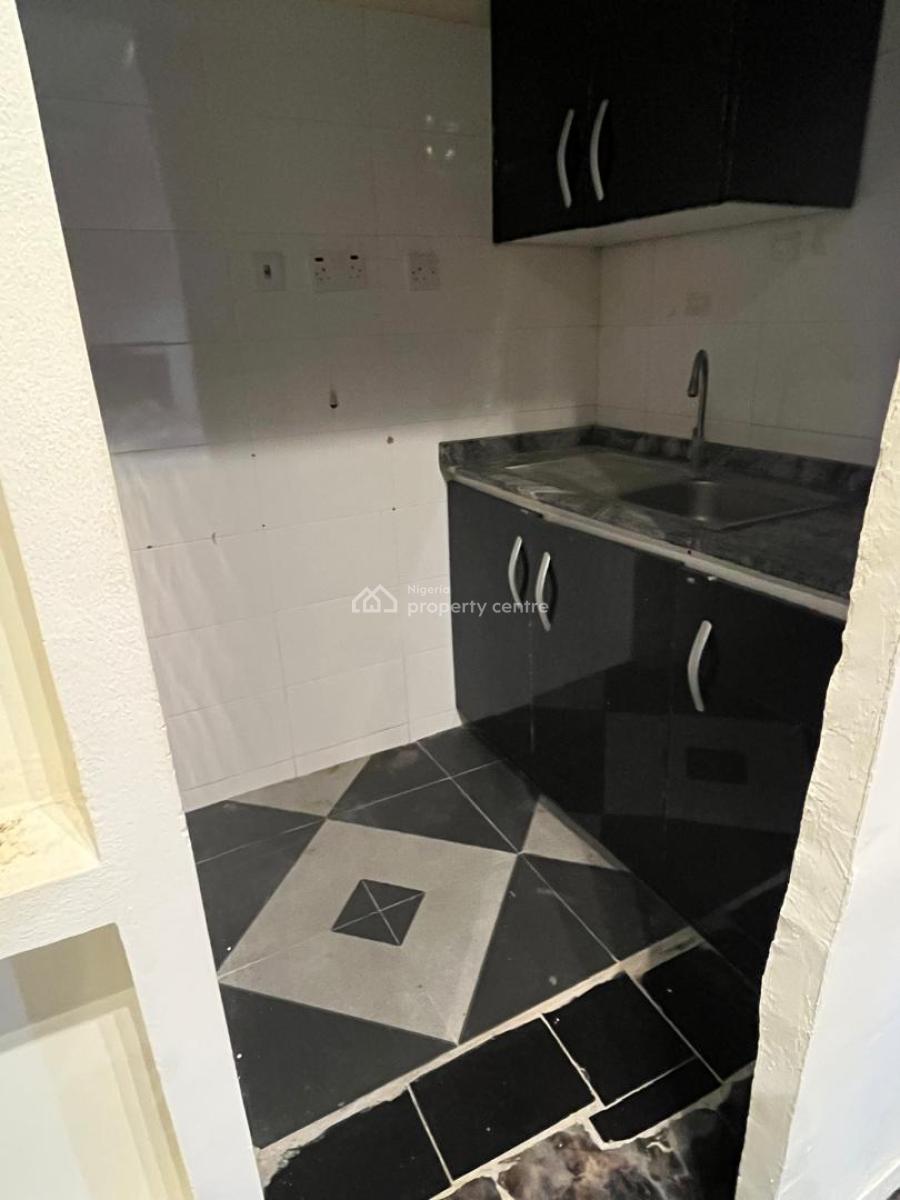 Spacious 1 Room Self Contain, Off Admiralty Road, Lekki Phase 1, Lekki, Lagos, Self Contain (single Rooms) for Rent