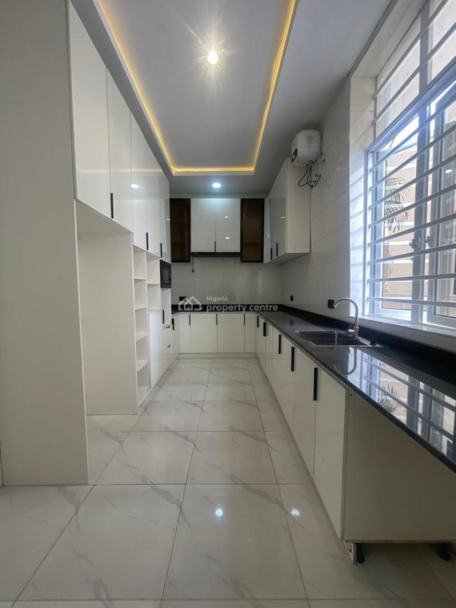Elegant 4-bedroom Semi-detached Duplex with Bq, Ajah, Lagos, Semi-detached Duplex for Sale