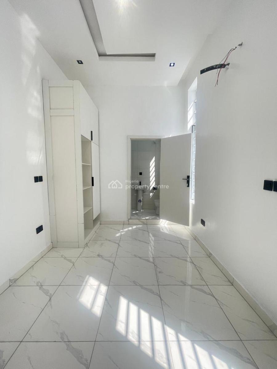 Elegant 4-bedroom Semi-detached Duplex with Bq, Ajah, Lagos, Semi-detached Duplex for Sale