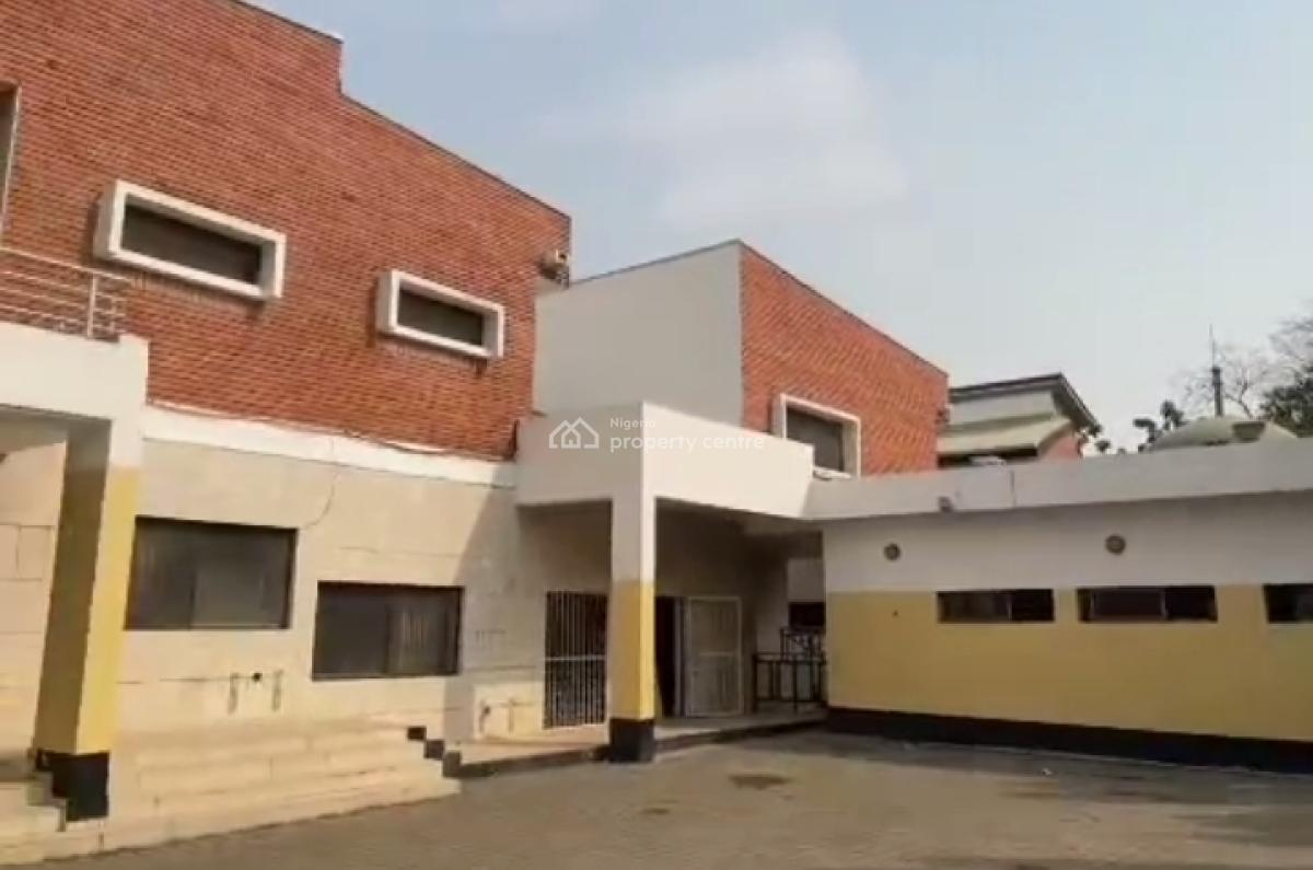 6 Bedroom Duplex with 4  Bedroom Guest House and 2 Room Bq, Asokoro District, Abuja, Detached Duplex for Rent