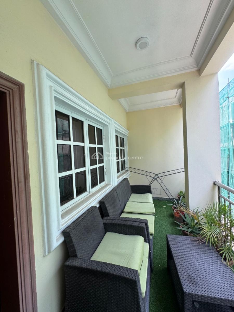 Massively Spacious Three (3) Bedroom Apartment, Ikoyi, Lagos, Flat / Apartment for Rent