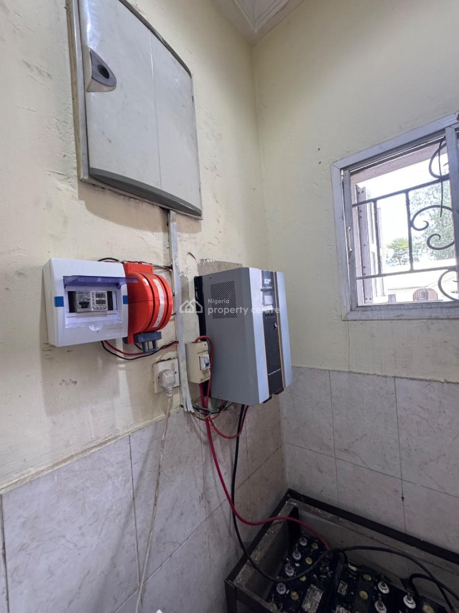 Massively Spacious Three (3) Bedroom Apartment, Ikoyi, Lagos, Flat / Apartment for Rent