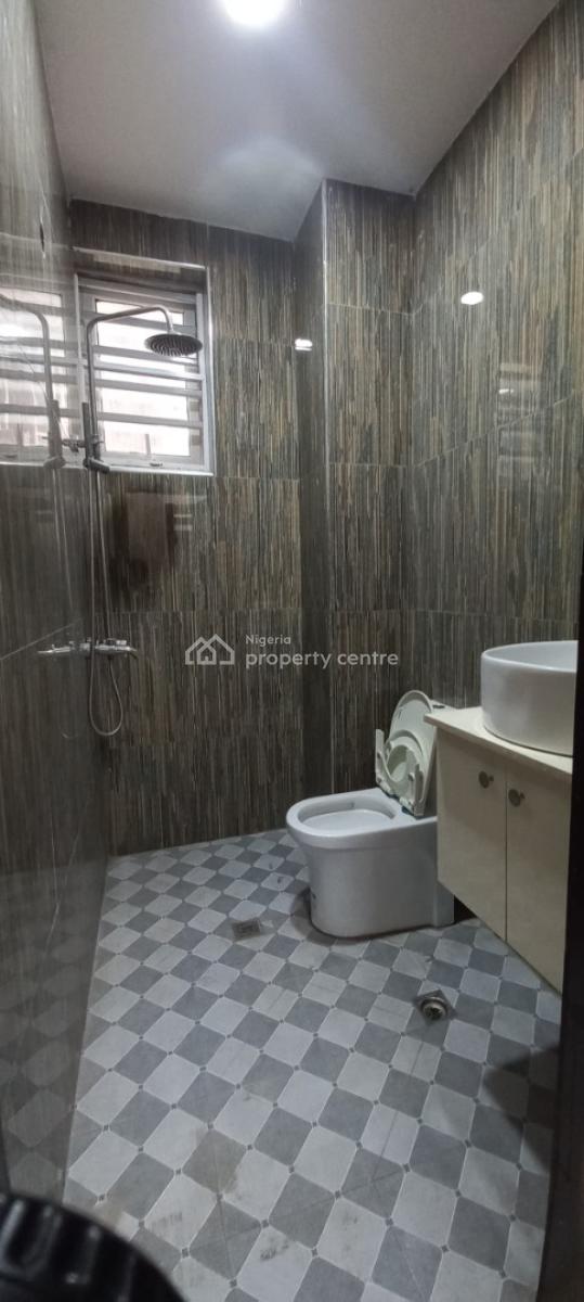 2bedroom Apartment at Off Freedom Way, Off Freedom Way Ikate, Lekki Phase 1, Lekki, Lagos, Flat / Apartment for Rent
