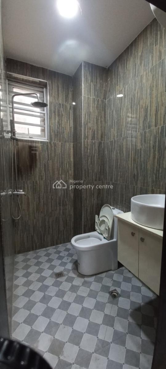 2bedroom Apartment at Off Freedom Way, Off Freedom Way Ikate, Lekki Phase 1, Lekki, Lagos, Flat / Apartment for Rent