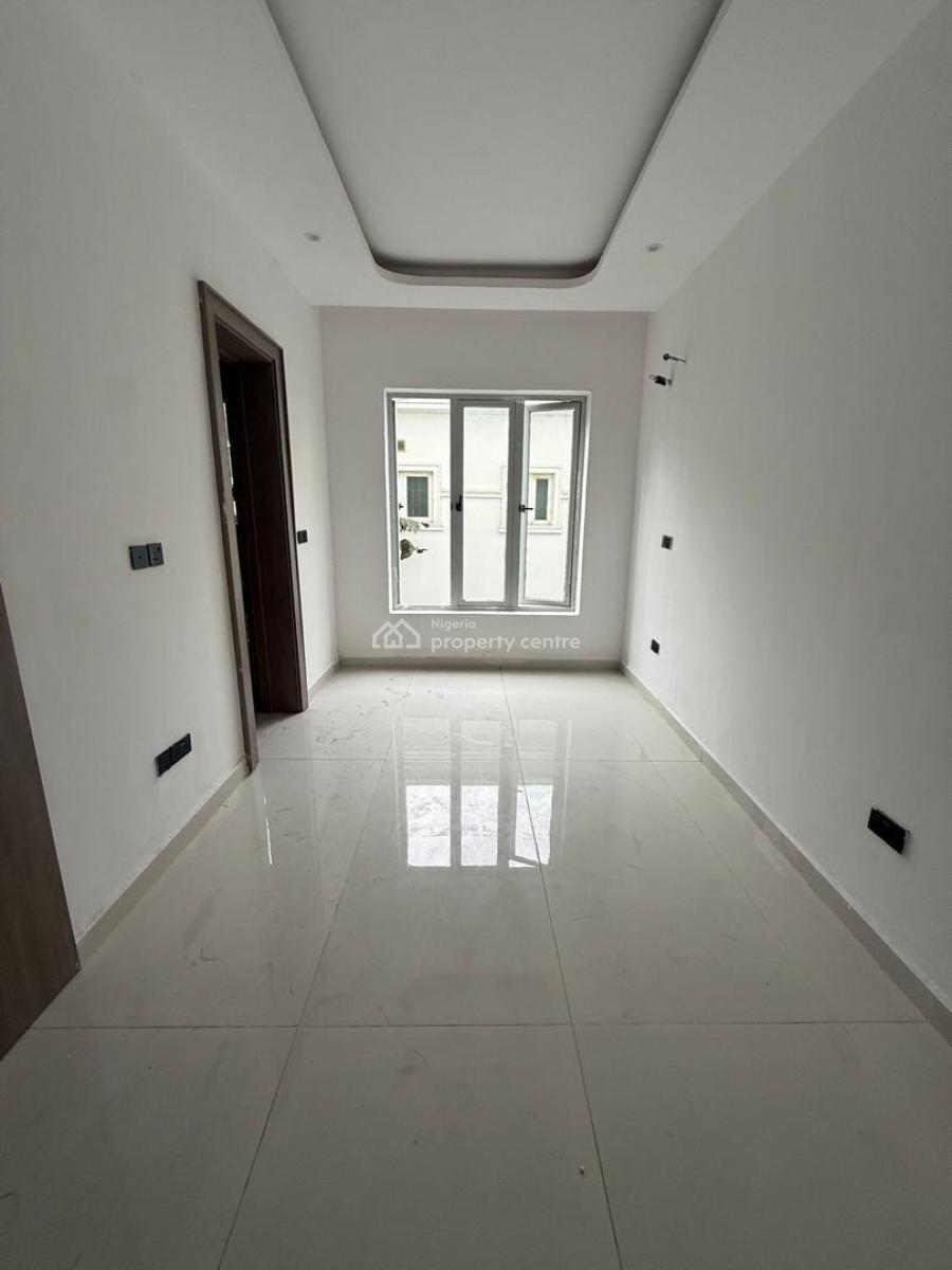 Luxury 2 Bedroom Apartment, Admiralty, Lekki Phase 1, Off Admiralty, Lekki Phase 1, Lekki, Lagos, Flat / Apartment for Rent