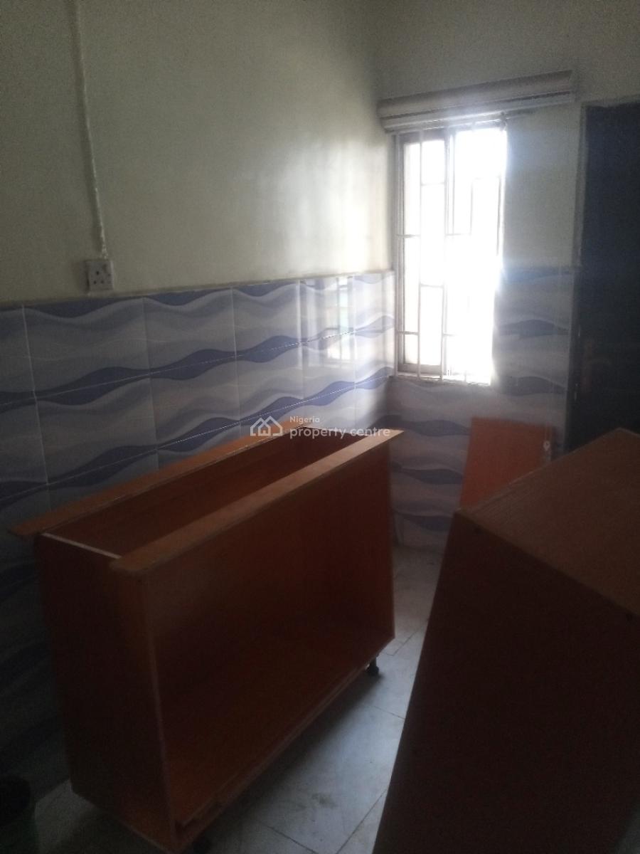 Executive Self Contain, Ijesha, Aguda, Surulere, Lagos, Self Contain (single Rooms) for Rent
