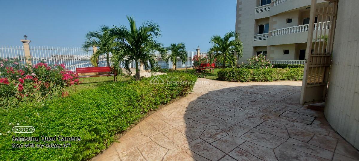 Aesthetically Pleasing Waterfront 4 Bedroom Apartment with Jetty, Along Banana Island Estate Road, Banana Island, Ikoyi, Lagos, Flat / Apartment for Rent