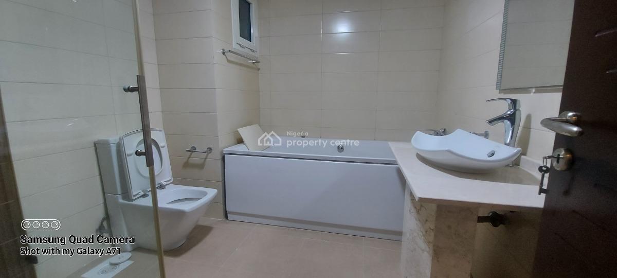 Aesthetically Pleasing Waterfront 4 Bedroom Apartment with Jetty, Along Banana Island Estate Road, Banana Island, Ikoyi, Lagos, Flat / Apartment for Rent