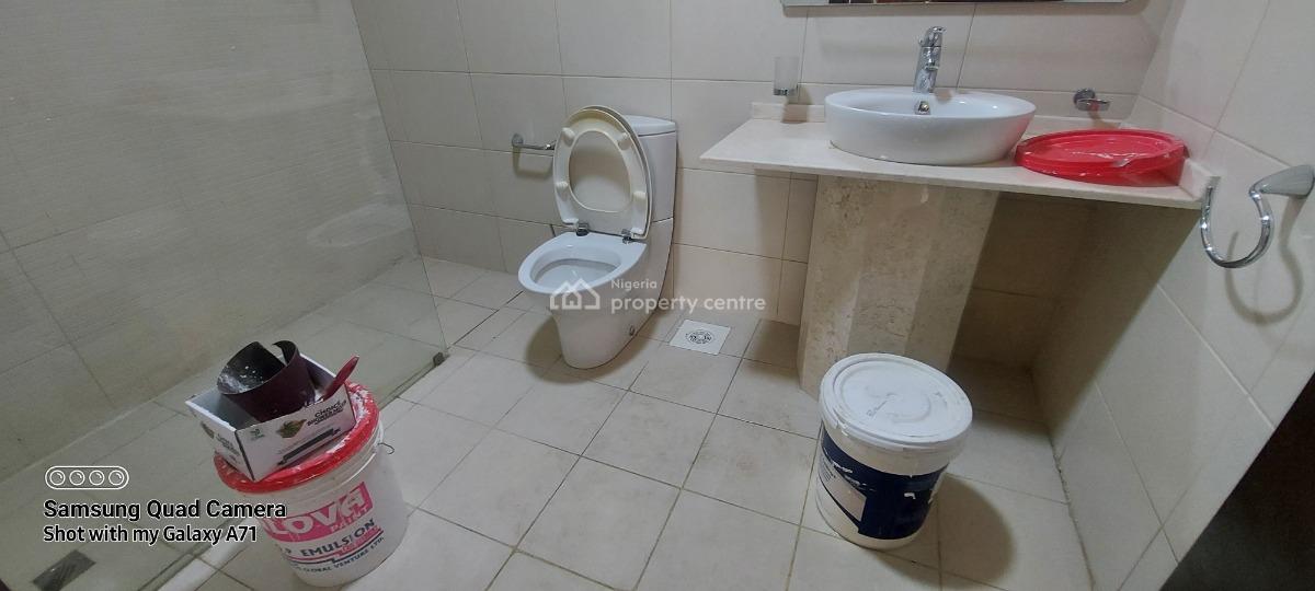 Aesthetically Pleasing Waterfront 4 Bedroom Apartment with Jetty, Along Banana Island Estate Road, Banana Island, Ikoyi, Lagos, Flat / Apartment for Rent