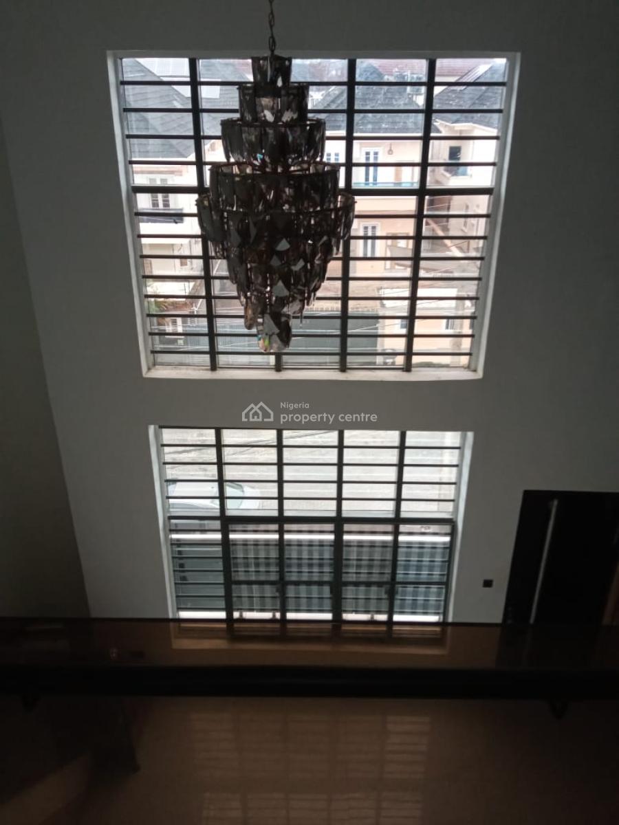 Well Maintained 6 Bed Room Fully Detached Duplex, Lekki, Lagos, Detached Duplex for Sale
