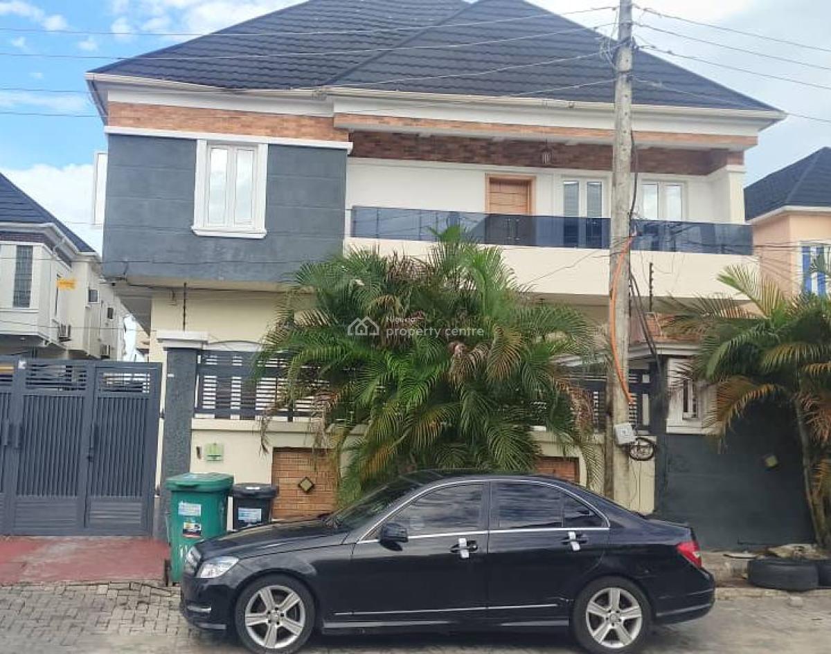 Well Maintained 6 Bed Room Fully Detached Duplex, Lekki, Lagos, Detached Duplex for Sale