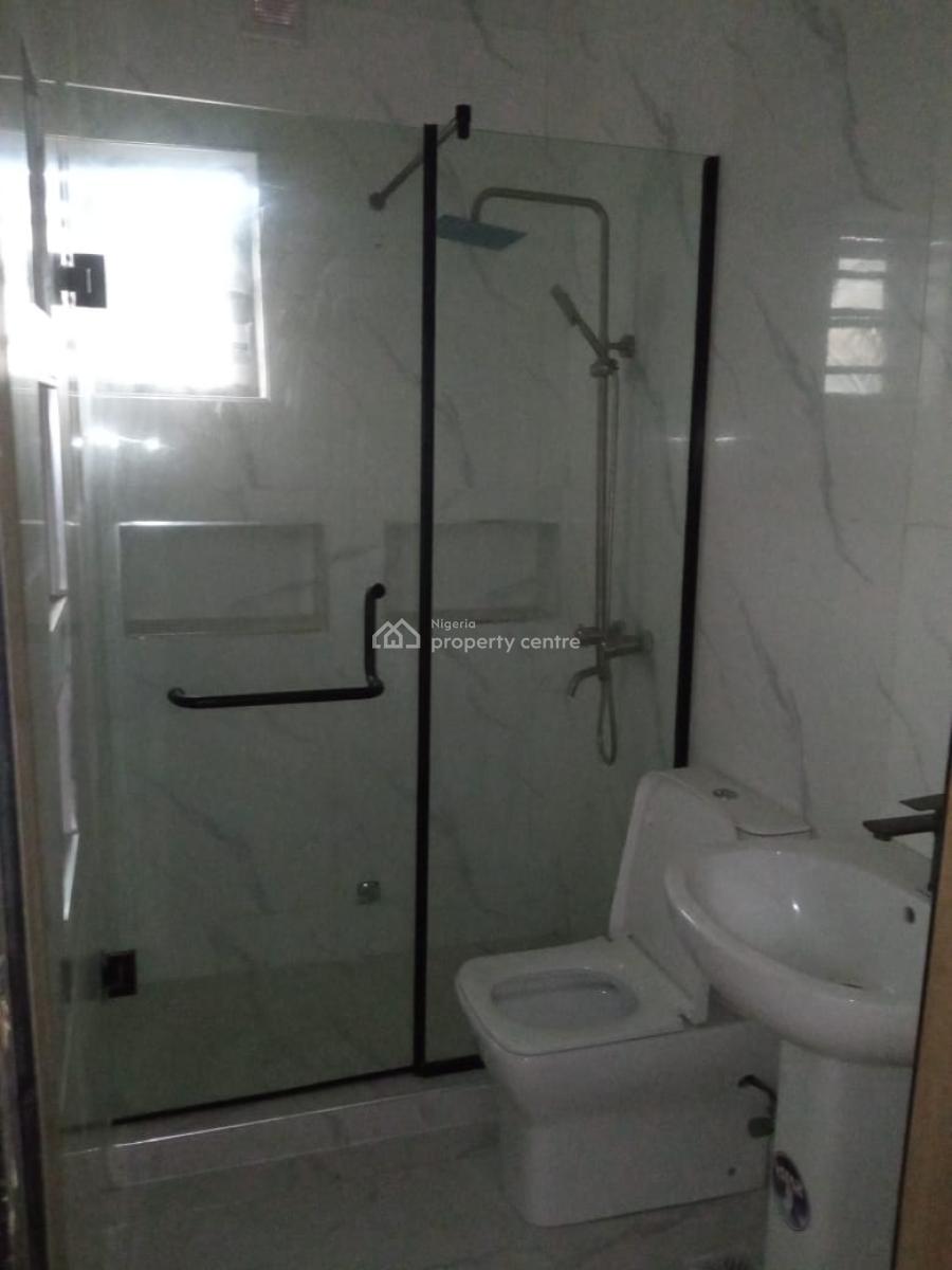 Well Maintained 6 Bed Room Fully Detached Duplex, Lekki, Lagos, Detached Duplex for Sale