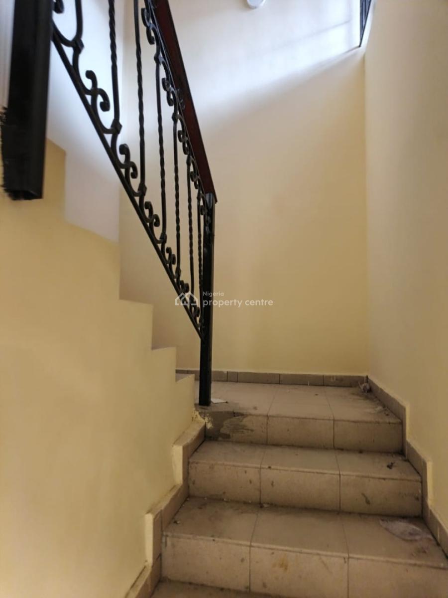 2bedroom Apartment, Alpha Beach Road, Lekki, Lagos, Flat / Apartment for Rent