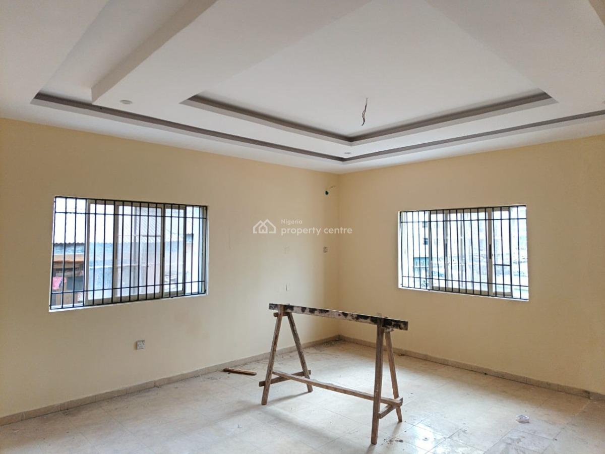 2bedroom Apartment, Alpha Beach Road, Lekki, Lagos, Flat / Apartment for Rent