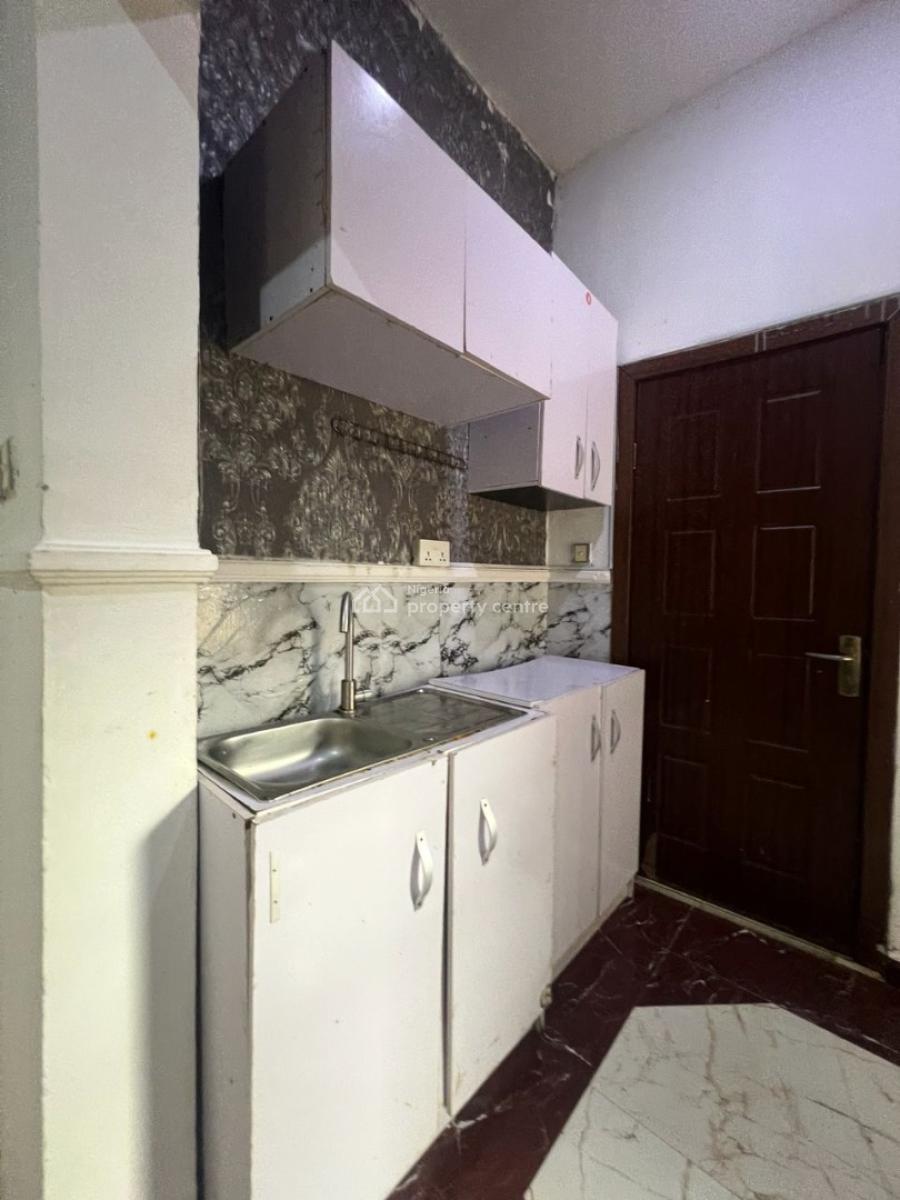 Standard and Very Spacious 1bedroom with a Personal Meter, Chevron, Lekki, Lagos, Flat / Apartment for Rent