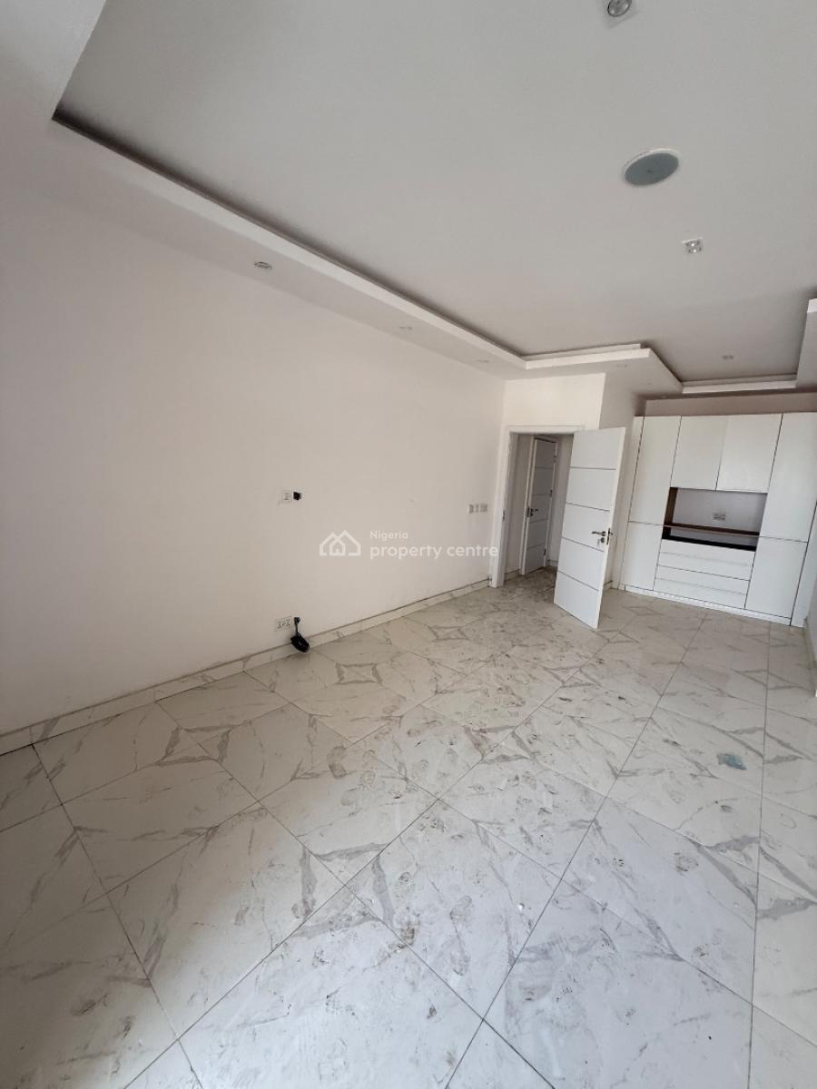 5 Units of 3 Bedroom Waterview Flats and 2 & 1 Bedroom Flats, Banana Island Road, Ikoyi, Lagos, Flat / Apartment for Sale