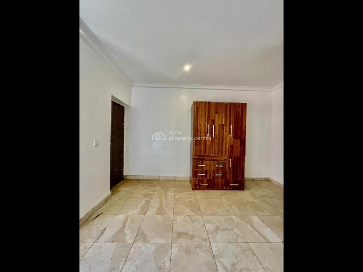 4bedrooms Semi Detached Duplex, Naf Valley Estate, Asokoro District, Abuja, Semi-detached Duplex for Rent