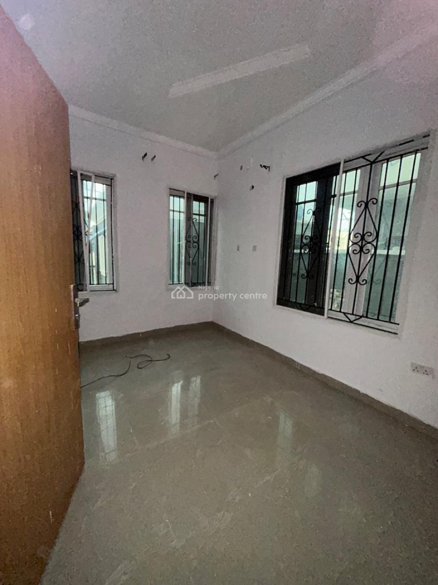 Direct 2 Bedroom Flat, Ikota Gra, Ikota, Lekki, Lagos, Flat / Apartment for Rent