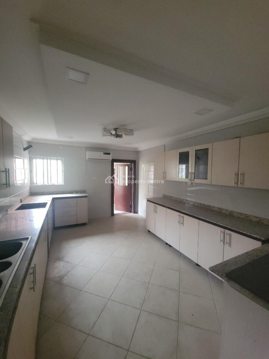 3bedroom Apartment in Victoria Island Lagos, Victoria Island (vi), Lagos, Semi-detached Duplex for Rent