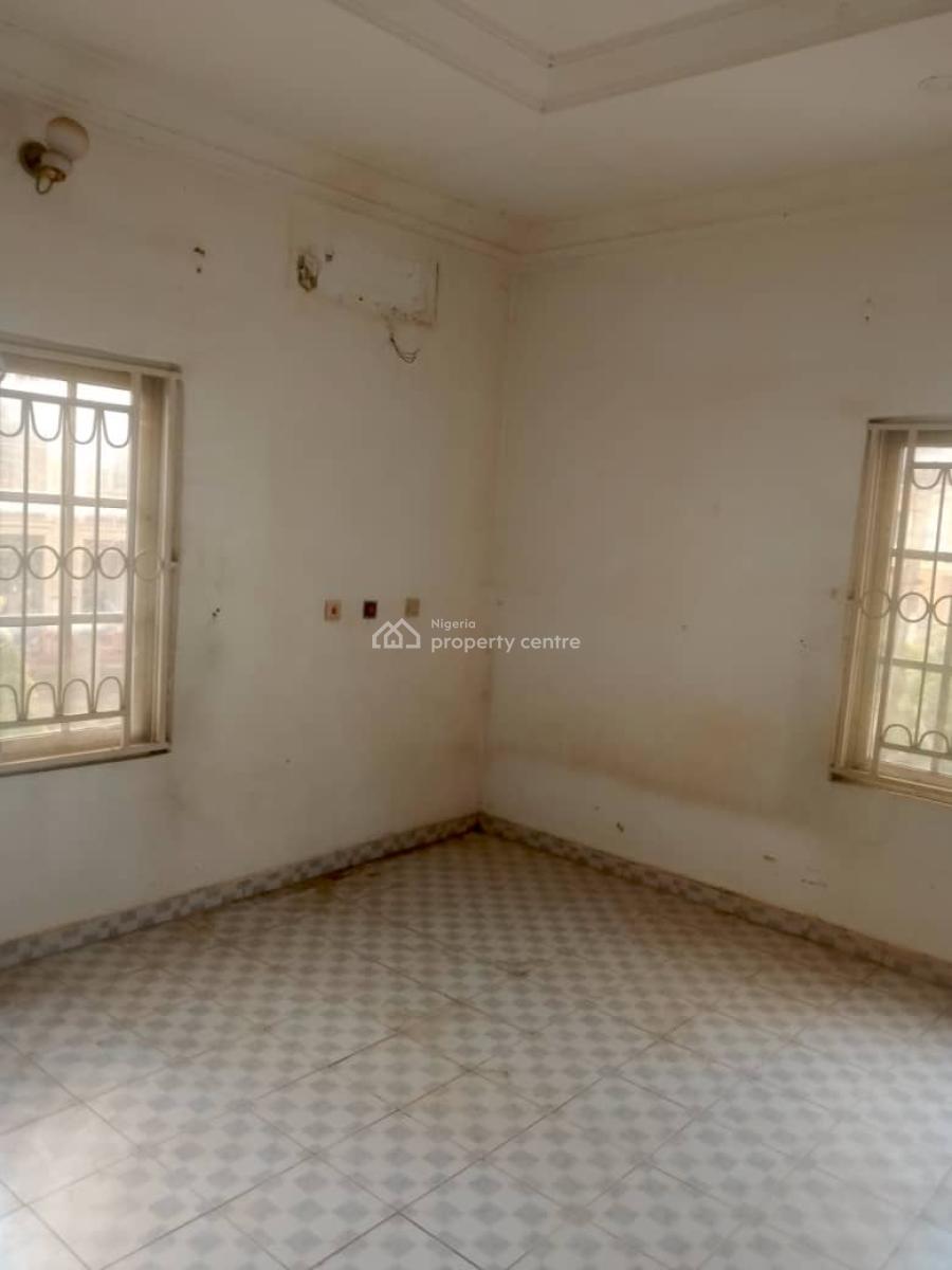 Spacious 1-room Studio Apartment, Sahara Estate, Gwarinpa, Abuja, Self Contain (single Rooms) for Rent