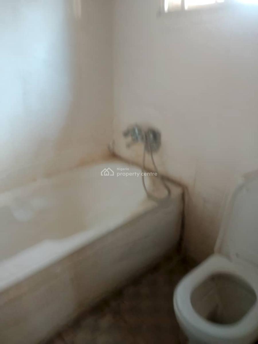 Spacious 1-room Studio Apartment, Sahara Estate, Gwarinpa, Abuja, Self Contain (single Rooms) for Rent