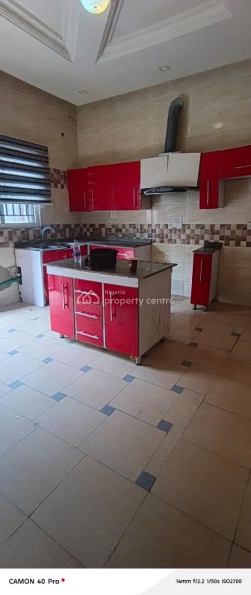 Specious Mini Flat, Chevy View Estate Chevron, Lekki, Lagos, Mini Flat (room and Parlour) for Rent