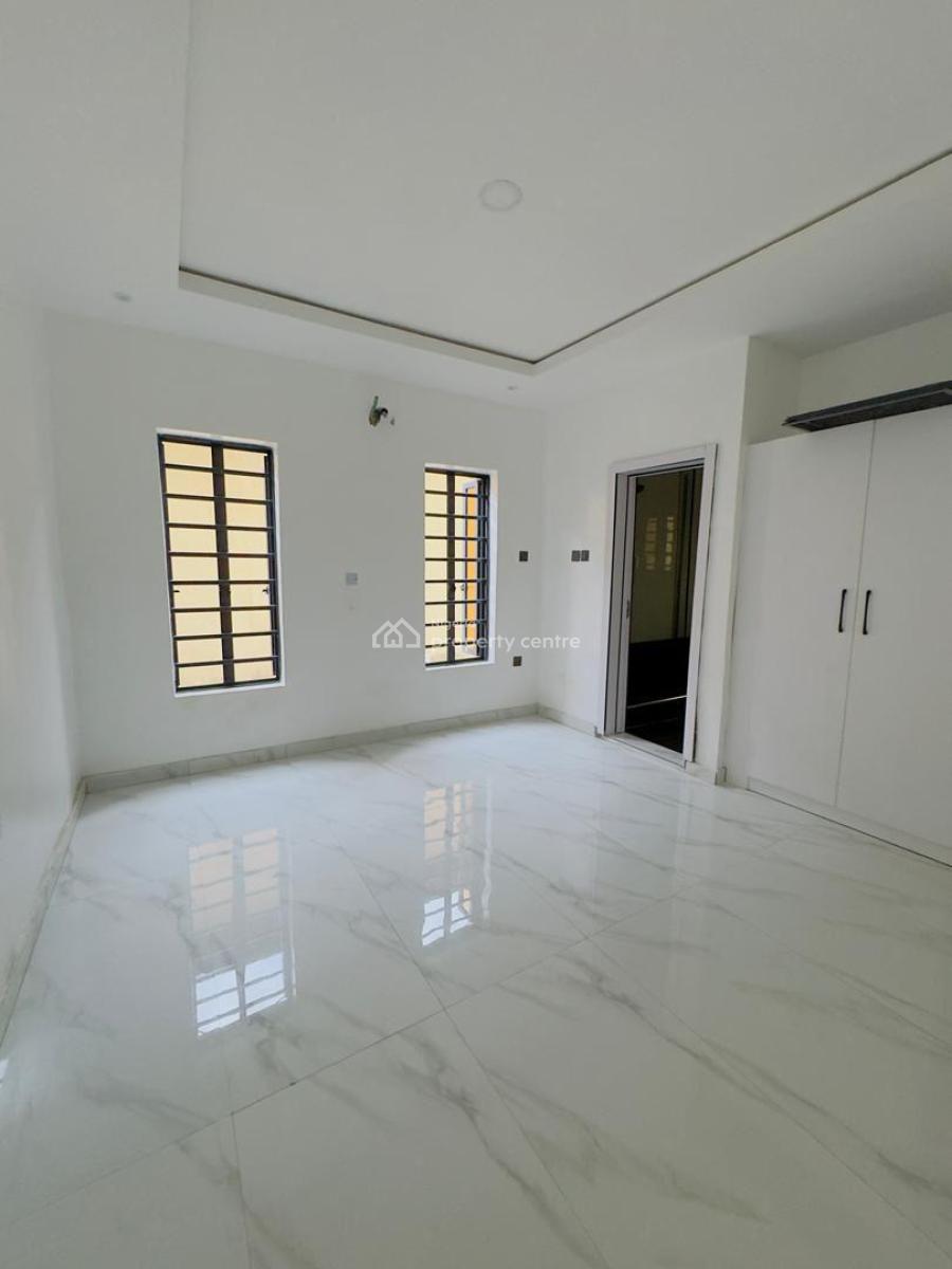 Exquisitely Built 5 Bedroom Semi Detached Plus Bq, Gra Phase 1, Magodo, Lagos, Semi-detached Duplex for Sale
