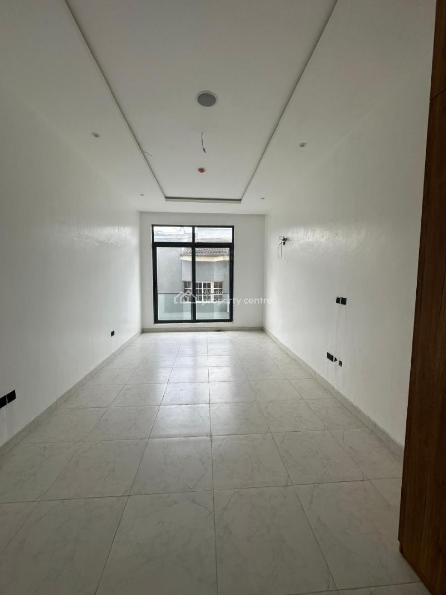 Luxury Fully Serviced 2 Bedroom Flat, Lekki Phase 1, Lekki, Lagos, Flat / Apartment for Rent