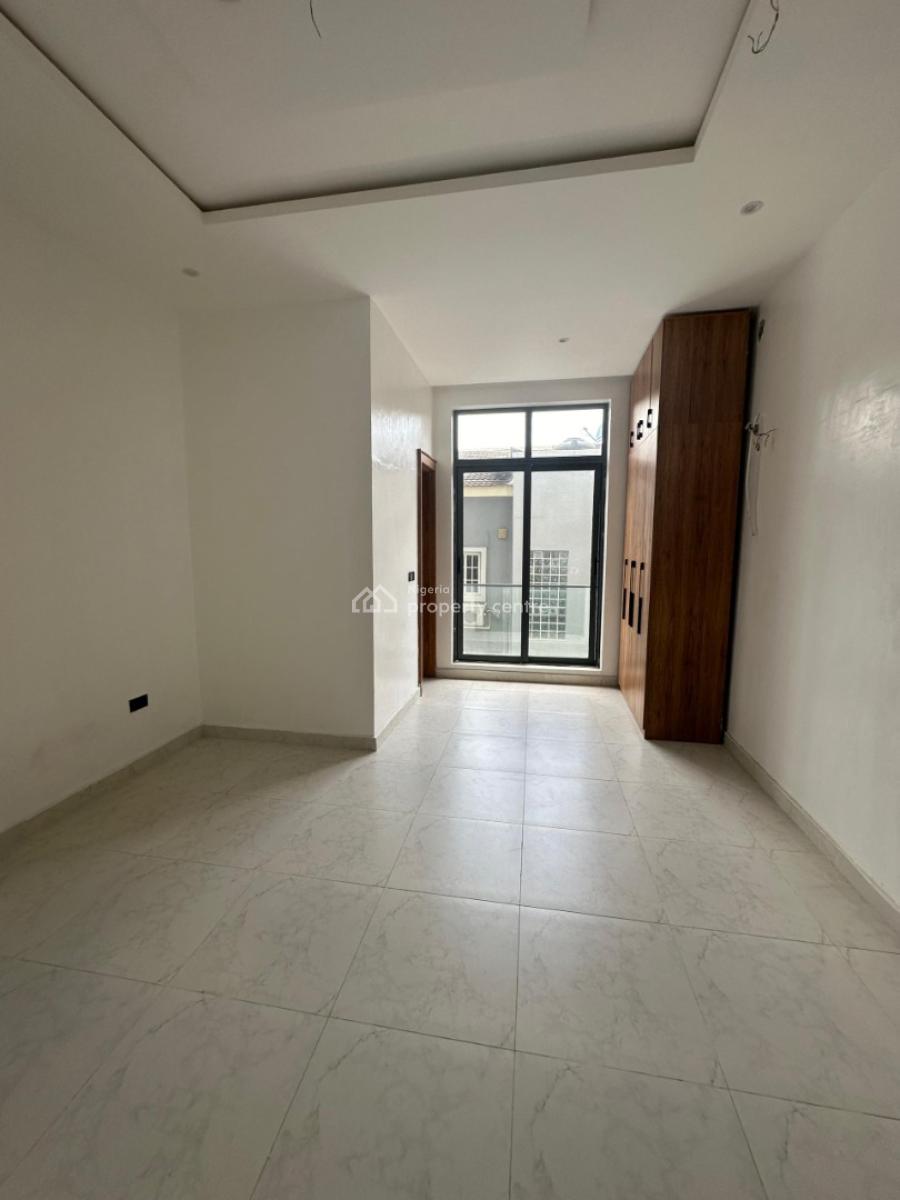 Luxury Fully Serviced 2 Bedroom Flat, Lekki Phase 1, Lekki, Lagos, Flat / Apartment for Rent