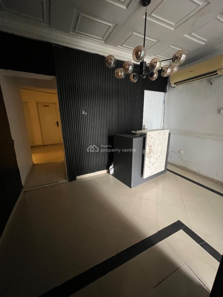 Standard 5-bedroom Detached House with Two Units of 2-bedroom Bqs, Lekki Phase 1, Lekki, Lagos, House for Rent