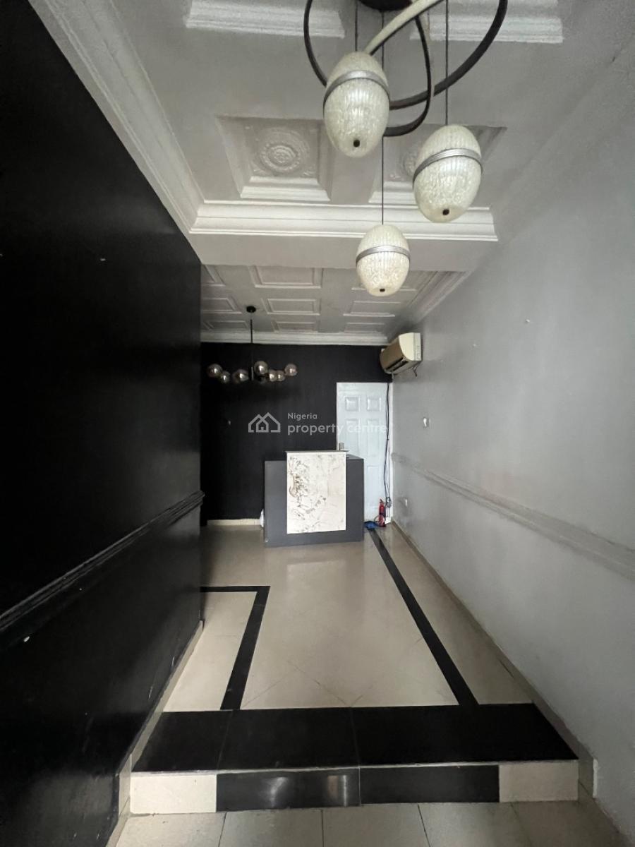 Standard 5-bedroom Detached House with Two Units of 2-bedroom Bqs, Lekki Phase 1, Lekki, Lagos, House for Rent