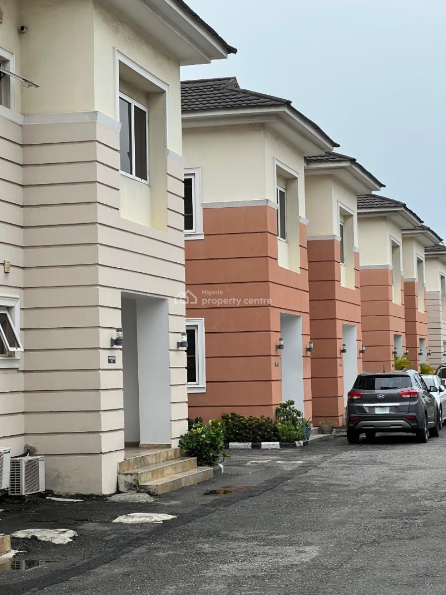 Super-sweet 4-bedroom Terrace Duplex in a Quiet and High-end Area, Lekki Phase 1, Lekki, Lagos, Flat / Apartment for Rent