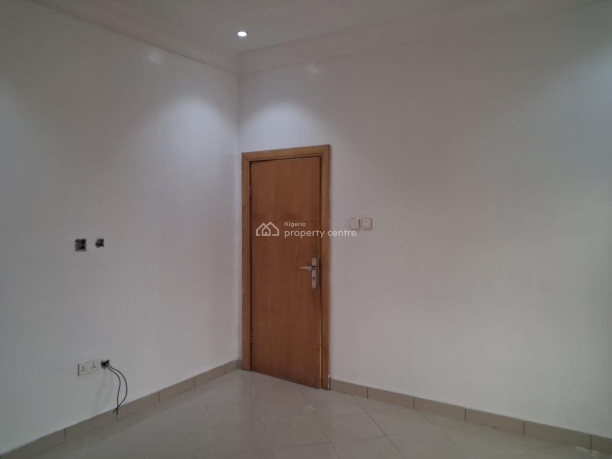 Super-sweet 4-bedroom Terrace Duplex in a Quiet and High-end Area, Lekki Phase 1, Lekki, Lagos, Flat / Apartment for Rent