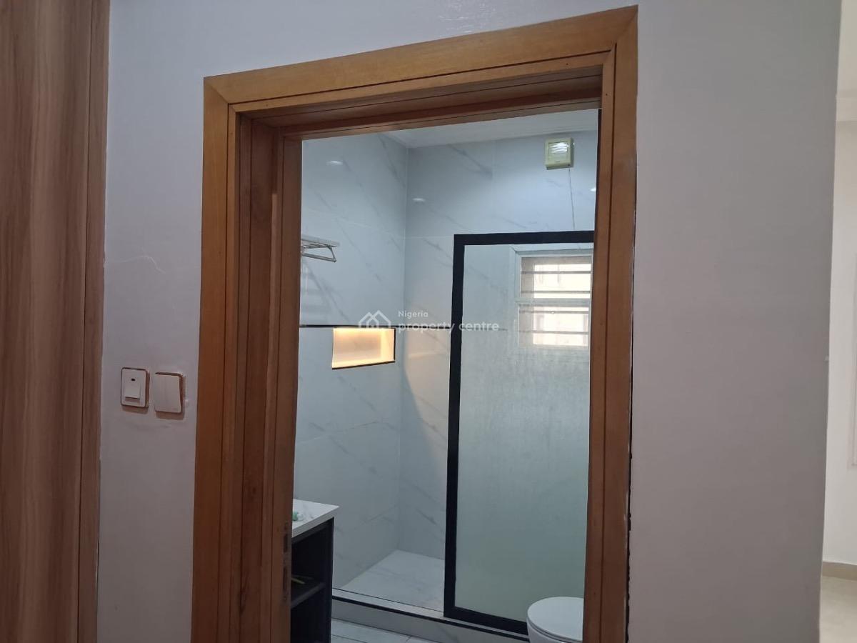 Super-sweet 4-bedroom Terrace Duplex in a Quiet and High-end Area, Lekki Phase 1, Lekki, Lagos, Flat / Apartment for Rent