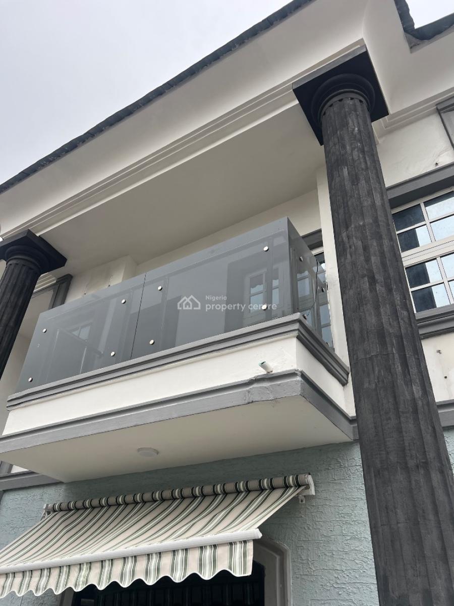 Very Spacious 1-bedroom Flat with Two Balconies at The Heart of Lekki, Lekki Phase 1, Lekki, Lagos, Mini Flat (room and Parlour) for Rent