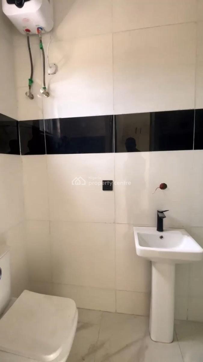 Fully Serviced Luxury 2 Bedroom Apartment, Velmont Court, Ilasan, Lekki, Lagos, Flat / Apartment for Sale