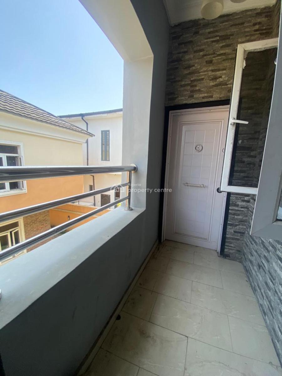 Clean Big 2 Bedroom Apartment, Chevy View Chevron, Lekki, Lagos, Flat / Apartment for Rent