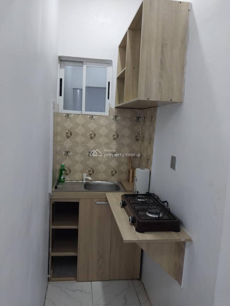 Standard Studio Apartment, Bariga, Shomolu, Lagos, Flat / Apartment for Rent