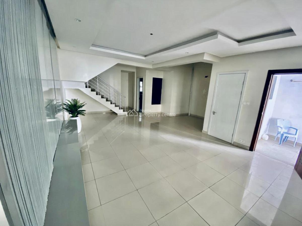 Exquisite Luxury 4 Bedroom Terrace Duplex with Pool, Ologolo, Lekki, Lagos, Terraced Duplex for Rent