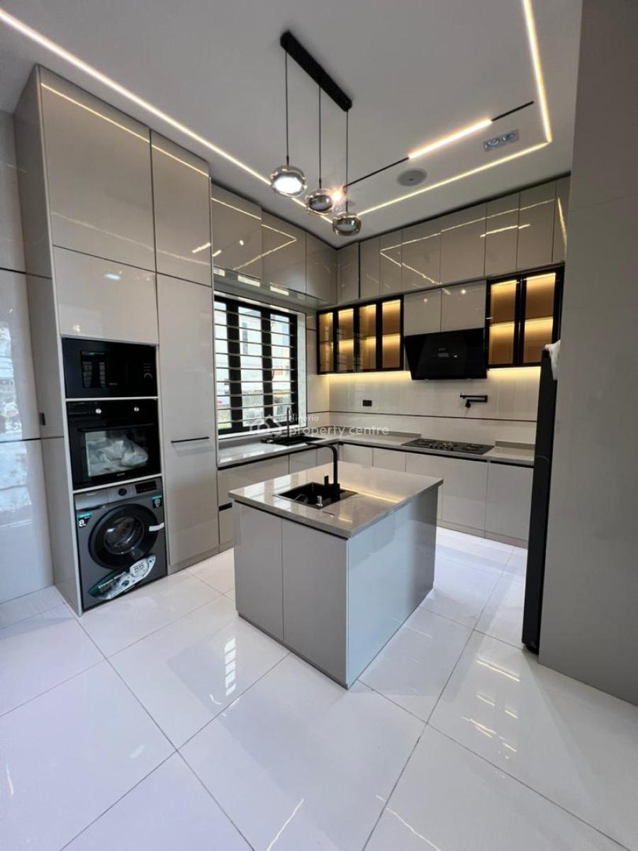 Stunning 5 Bedroom Detached with Pool, Bq & Family Lounge in a Secured, Chevron, Lekki, Lagos, Detached Duplex for Sale