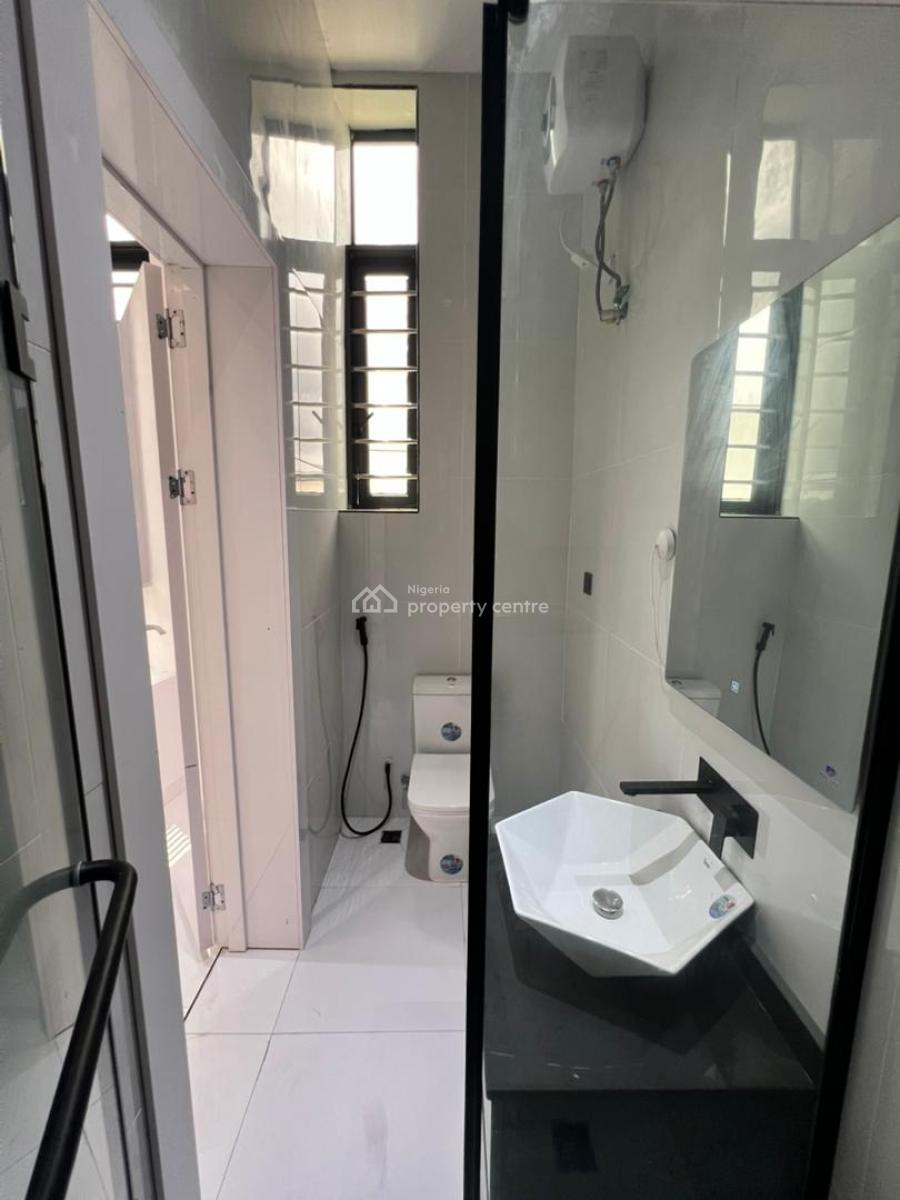 Stunning 5 Bedroom Detached with Pool, Bq & Family Lounge in a Secured, Chevron, Lekki, Lagos, Detached Duplex for Sale
