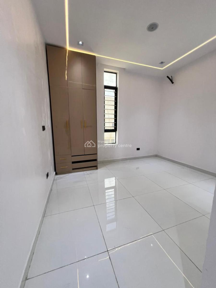 Stunning 5 Bedroom Detached with Pool, Bq & Family Lounge in a Secured, Chevron, Lekki, Lagos, Detached Duplex for Sale